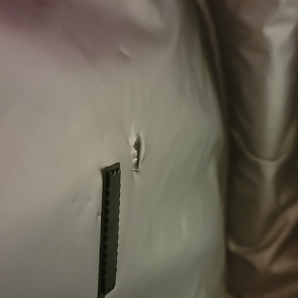 Betsey Johnson Pink Donut Cooler Bag - Picture 6 of 6